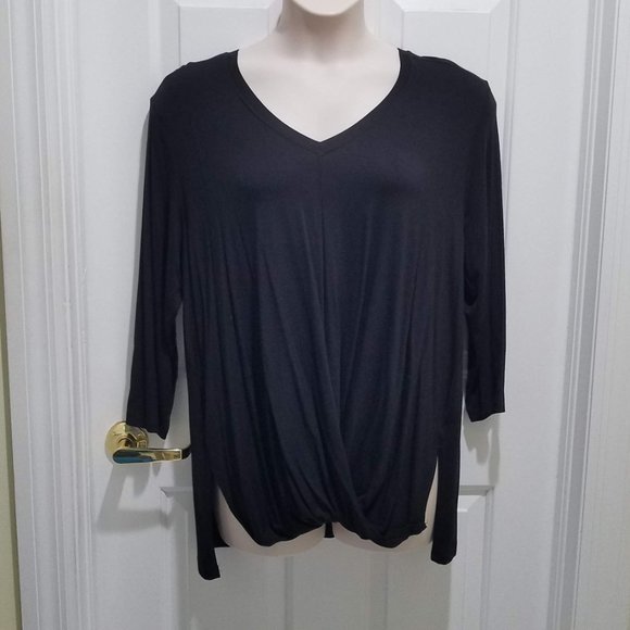 Long Sleeve Black top Cross Over front NWoT 2X - Picture 1 of 3